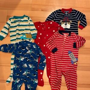 Set of 5 fleece pajamas - size 18-24, one is 12-18 but fits like an 18 month